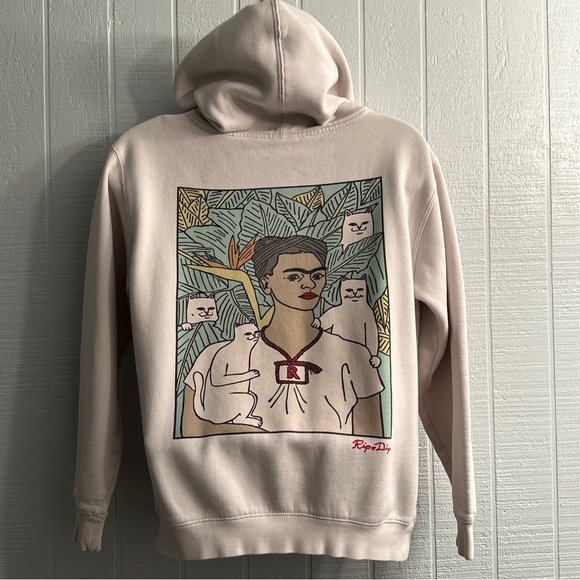 RipnDip White Hoodie Sweatshirt Cat Woman Necklace Leaf Graphic Read Description - Picture 6 of 12